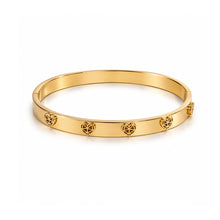 Bracciale rigido cuori oro